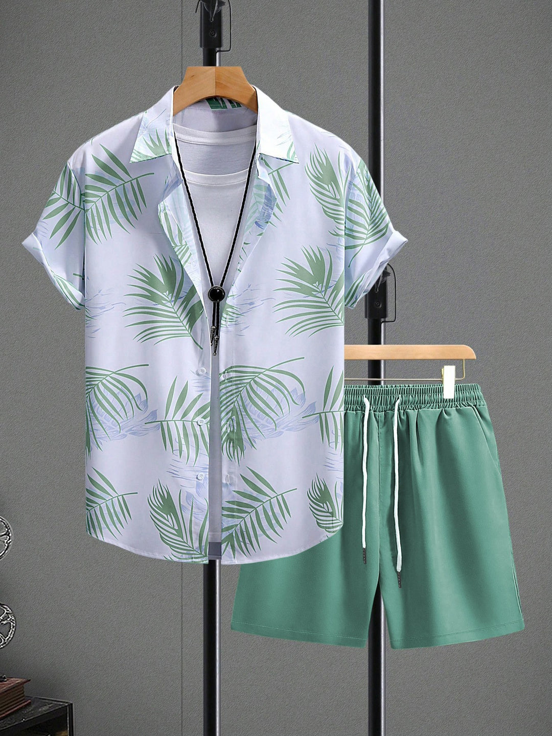 Men’s Tropical Print Shirt &amp; Shorts Set