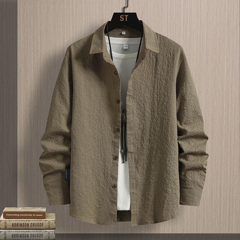 Men’s Textured Seersucker Button-Up Shirt