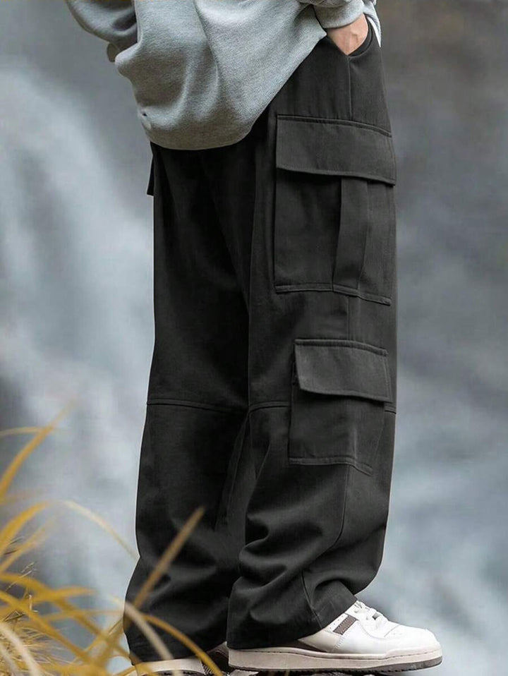 Men’s Utility Multi-Pocket Wide-Leg Cargo Pants
