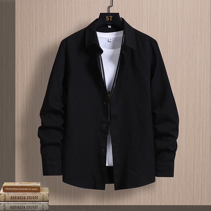 Men’s Textured Seersucker Button-Up Shirt