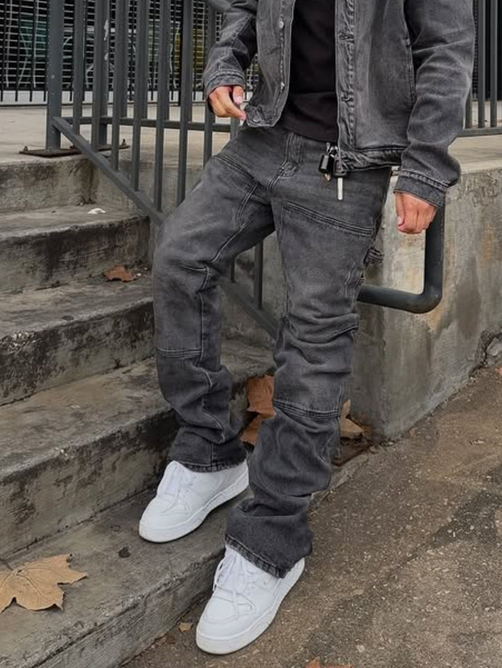 THE NO-RULES DISTRESSED JEANS