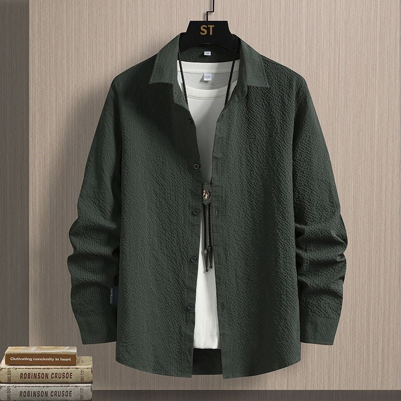 Men’s Textured Seersucker Button-Up Shirt